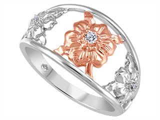 Bague à diamants Canadien