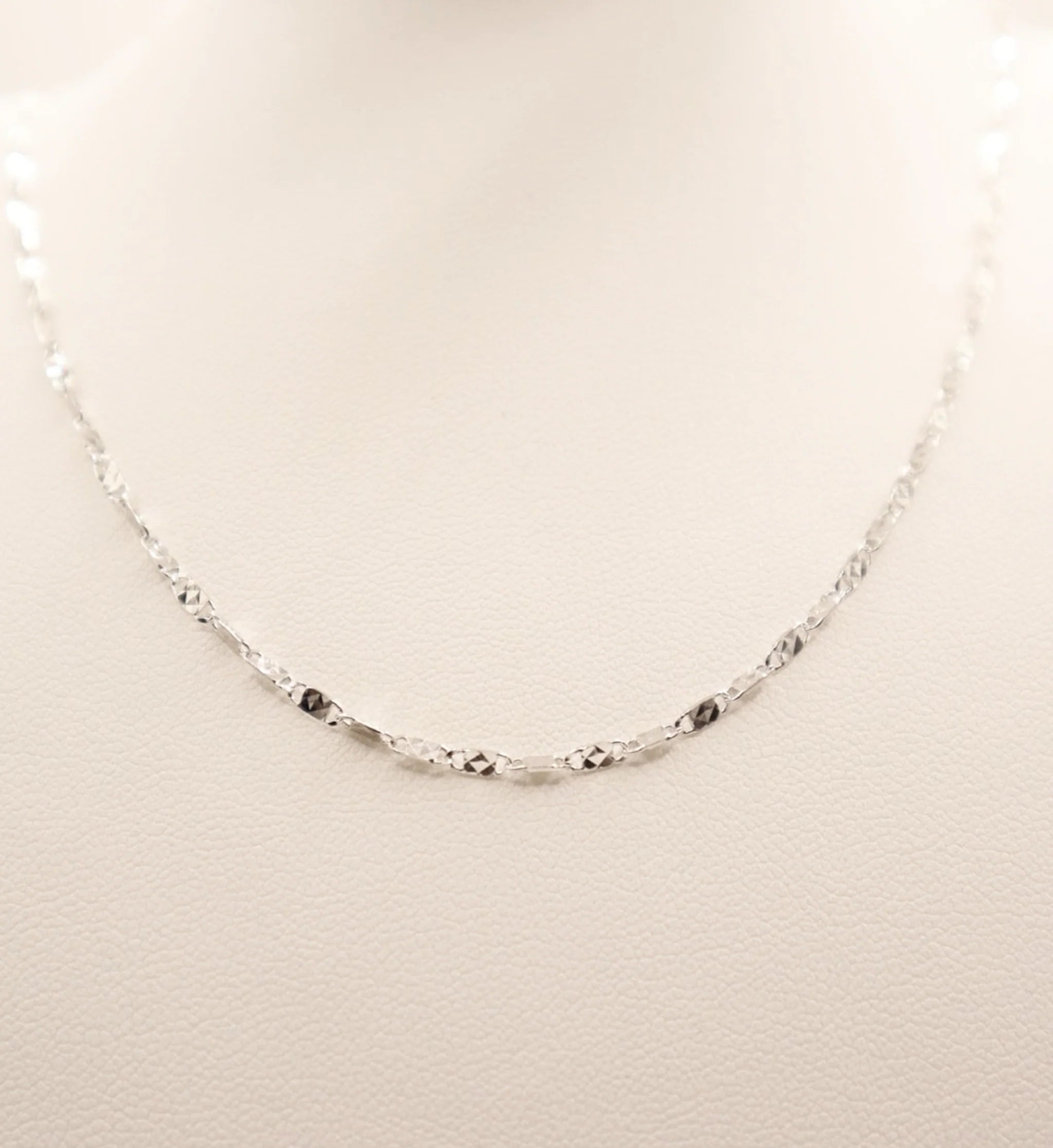 Chaine Mirroir en or blanc 10kt