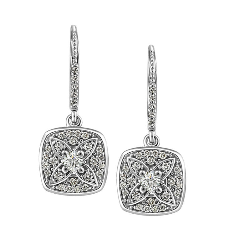 Boucles à diamants